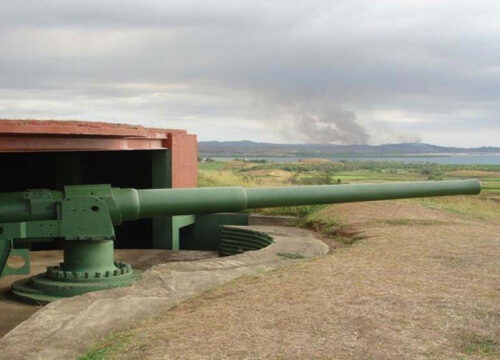 Momi Gunsite Scenic Tour